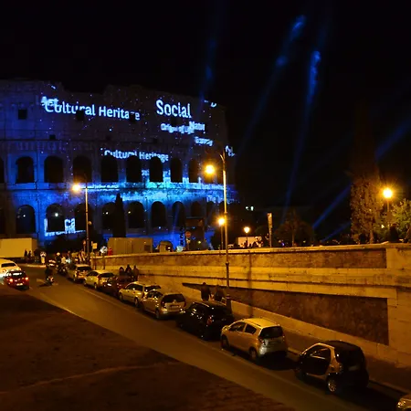 Domus Chiara Al Colosseo Rome