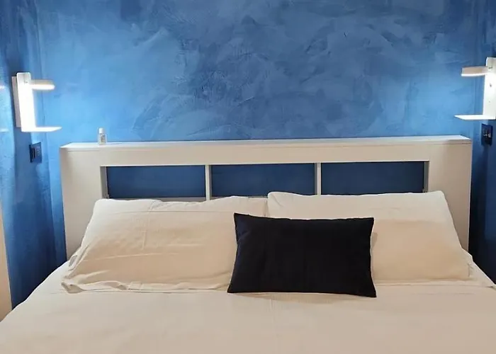 Apartamento Domus Chiara Al Colosseo Roma