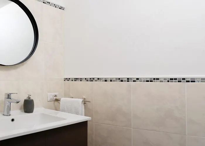 Apartamento Domus Chiara Al Colosseo