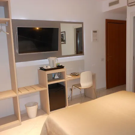 Lejlighed Domus Chiara Al Colosseo *