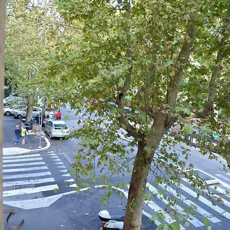 Domus Chiara Al Colosseo Lejlighed