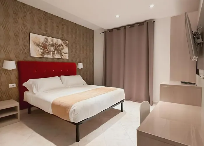 Domus Chiara Al Colosseo *