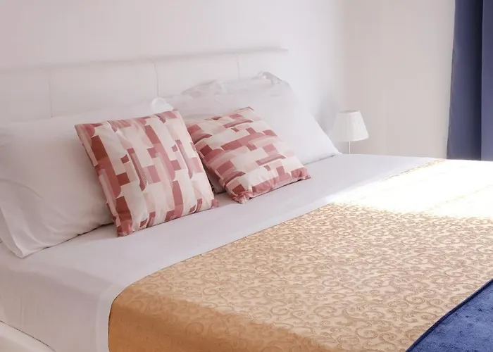 Domus Chiara Al Colosseo Διαμέρισμα *