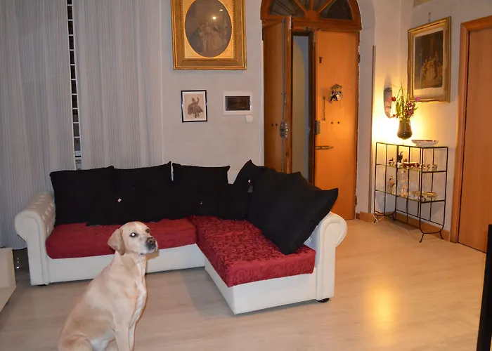 Domus Chiara Al Colosseo Ρώμη