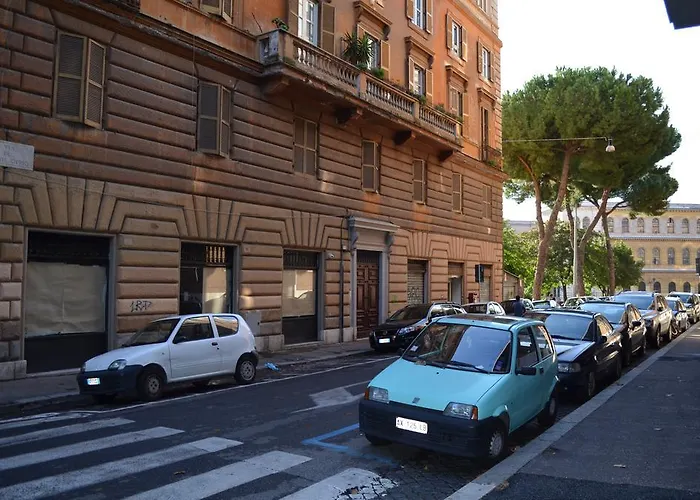 Domus Chiara Al Colosseo Διαμέρισμα