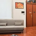 Domus Chiara Al Colosseo Apartamento *