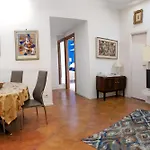 Domus Chiara Al Colosseo Apartamento