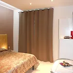 Apartamento Domus Chiara Al Colosseo *