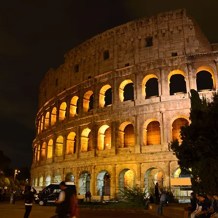 Apartamento Domus Chiara Al Colosseo
