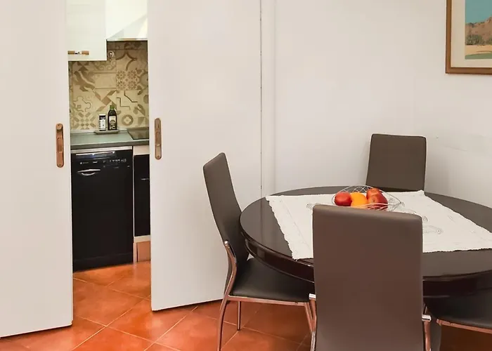 Domus Chiara Al Colosseo Appartement Rome